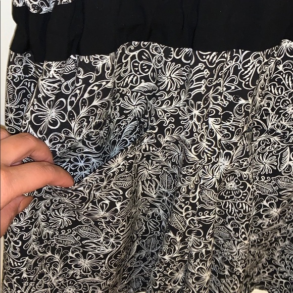 French Connection Black Floral Romper - Picture 6 of 8